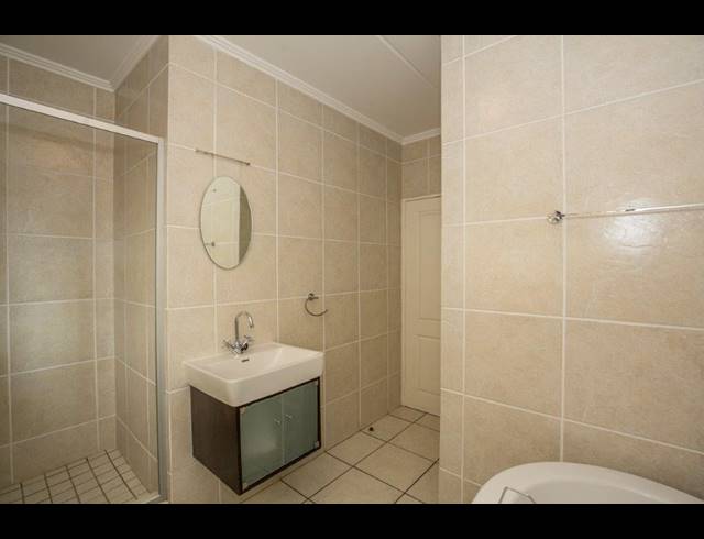 2 BEDROOM HOUSE FOR SALE IN SUNNINGHILL